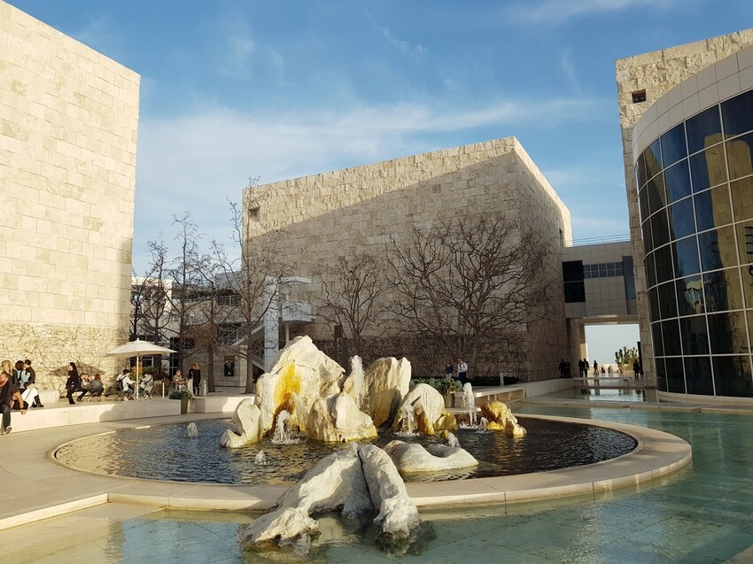 20180211_164714.jpg - 【美國】洛杉磯蓋蒂中心(Getty Center)可俯瞰洛杉磯全景。賞夕陽觀夜景