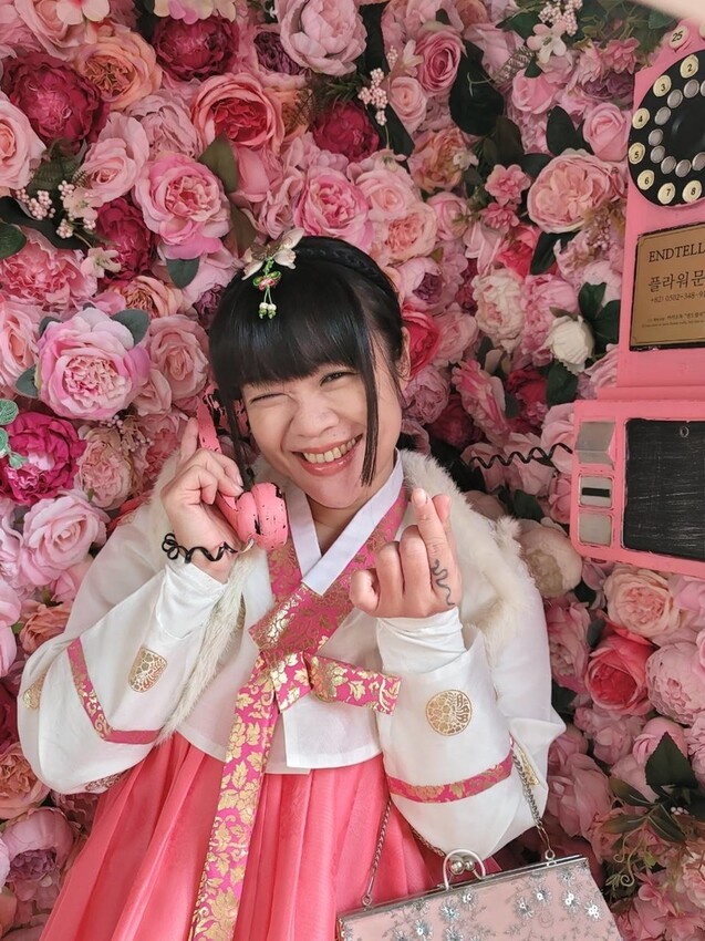 3981.jpg - 【韓國.釜山】HANBOK IT HOUSE韓服咖啡廳+租借韓服15000韓元限時兩小時贈一杯咖啡