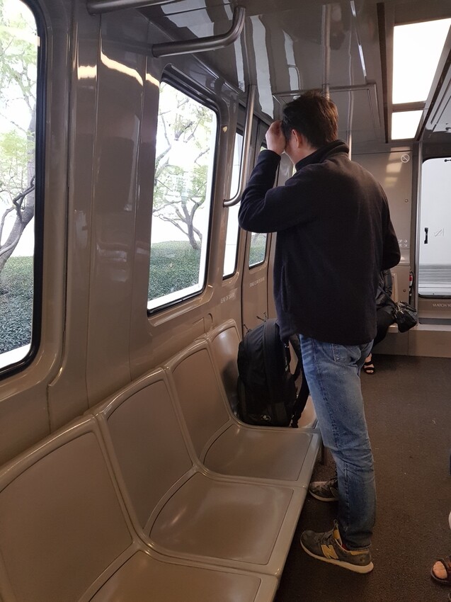 20180211_163048.jpg - 【美國】洛杉磯蓋蒂中心(Getty Center)可俯瞰洛杉磯全景。賞夕陽觀夜景