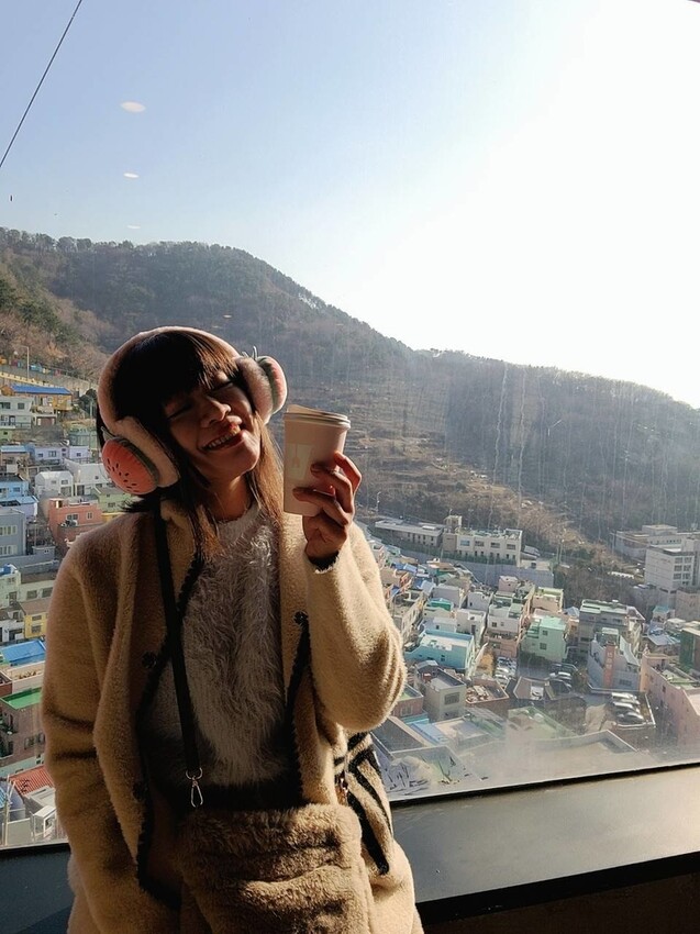 3967.jpg - 【韓國.釜山】HANBOK IT HOUSE韓服咖啡廳+租借韓服15000韓元限時兩小時贈一杯咖啡