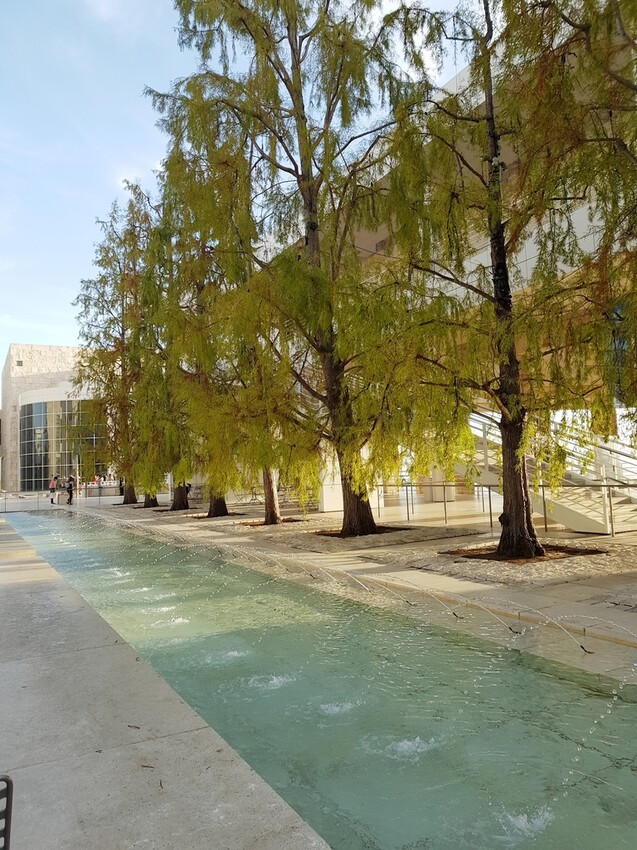 20180211_164457.jpg - 【美國】洛杉磯蓋蒂中心(Getty Center)可俯瞰洛杉磯全景。賞夕陽觀夜景
