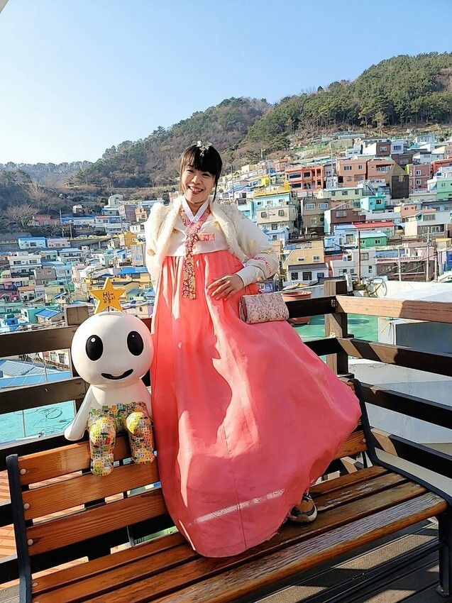 3957.jpg - 【韓國.釜山】HANBOK IT HOUSE韓服咖啡廳+租借韓服15000韓元限時兩小時贈一杯咖啡