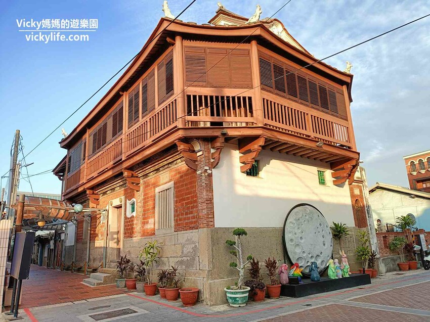 超浪漫的賓果連線遊戲，一定要「我們」一起，一起吃喝玩樂才可以！