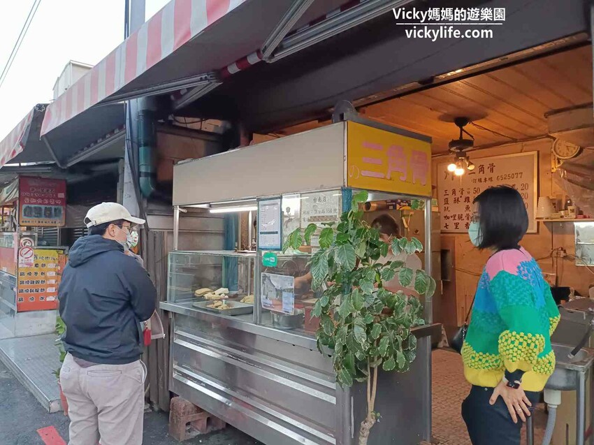 超浪漫的賓果連線遊戲，一定要「我們」一起，一起吃喝玩樂才可以！