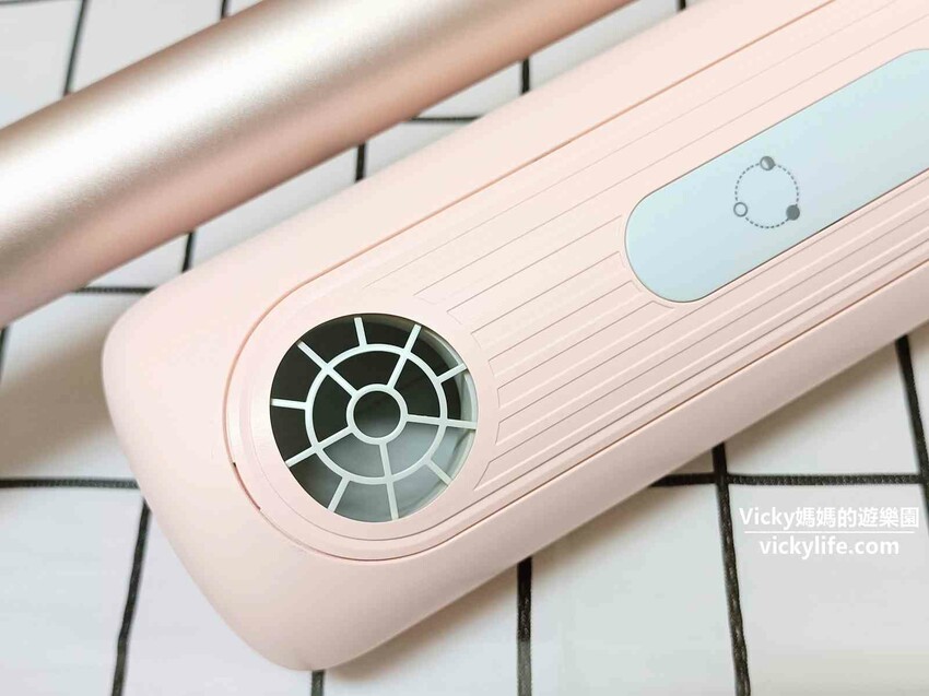 生活值得更美好！吹風機推薦|懶人吹髮救星meekee小嵐立式吹風機：可以一心兩用的吹風機，邊追劇邊吹頭髮超省時不費力 @Vicky 媽媽的遊樂園