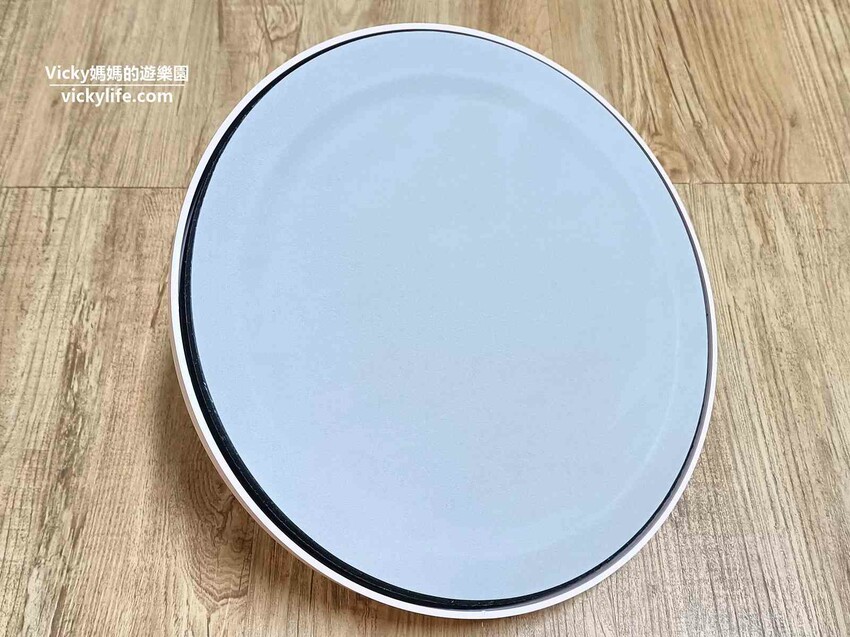 生活值得更美好！吹風機推薦|懶人吹髮救星meekee小嵐立式吹風機：可以一心兩用的吹風機，邊追劇邊吹頭髮超省時不費力 @Vicky 媽媽的遊樂園