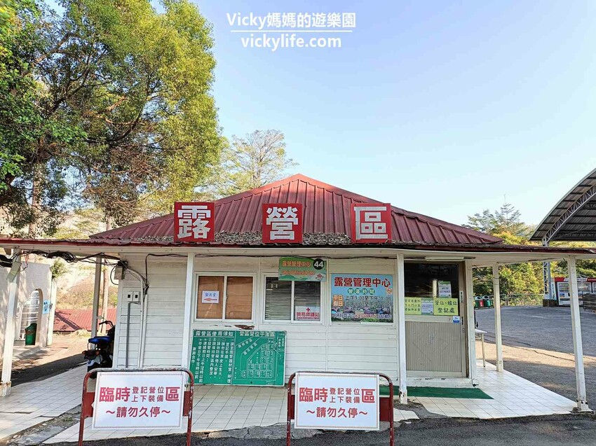 這座農場竟然有4個大安森林公園大，不僅可以騎馬射箭，還可以看特技秀，再來玩腳踏船練體力，想要在大草原上滾來滾去享受大自然也沒問題