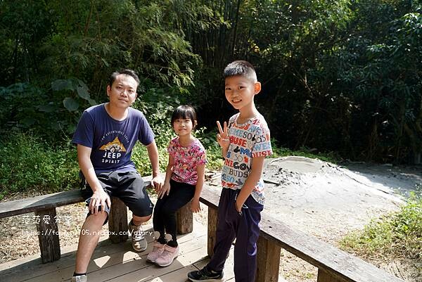 【高雄景點】小滾水泥火山 看泥火山噴發 咕嚕咕嚕 非常棒的大自然教育 (5).jpg 【高雄景點】小滾水泥火山 看泥火山噴發 咕嚕咕嚕 非常棒的大自然教育 (5).jpg