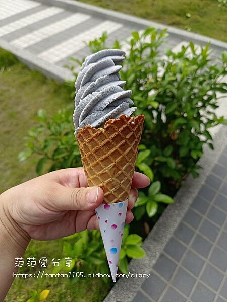 【高雄景點】田寮月世界 泥火山 超美壯觀獨特奇景 免門票 好拍又好走 (12).jpg 【高雄景點】田寮月世界 泥火山 超美壯觀獨特奇景 免門票 好拍又好走 (12).jpg