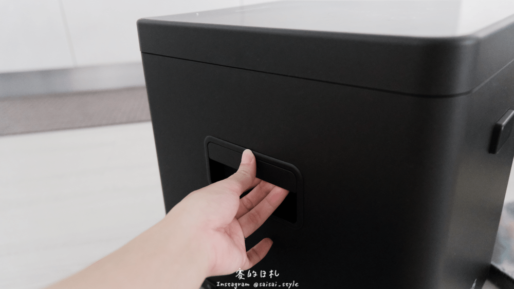 GPLUS 廚餘達人 家用廚餘乾燥機 獨家防潮底座、抗 UV 機身減少廚餘體積活性碳濾心-5-min.png