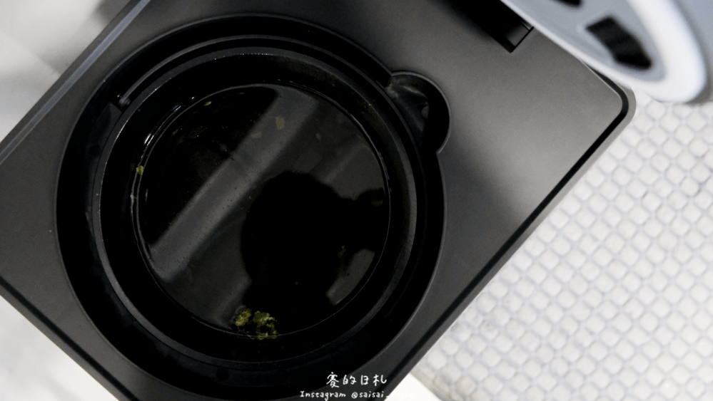 GPLUS 廚餘達人 家用廚餘乾燥機 獨家防潮底座、抗 UV 機身減少廚餘體積活性碳濾心-30-min.png