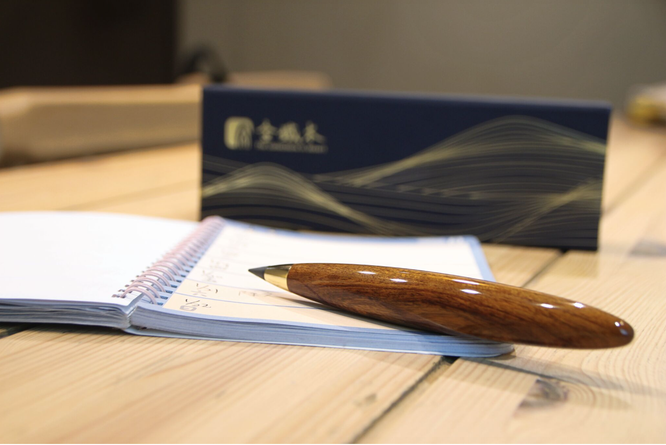 【質感文具】金鐵木手工筆 來自亞利桑那州 沙漠鐵木永恆筆