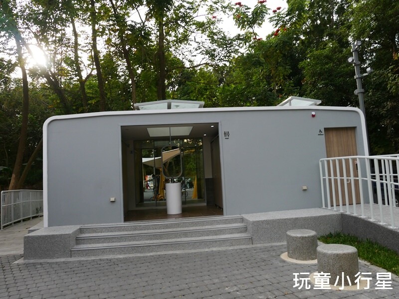 台南景點｜新化虎頭埤風景區特色遊戲場｜台南親山步道＆親子腳踏車道＆看鴨鵝