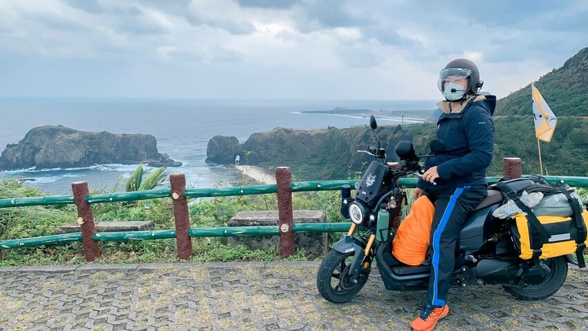 綠島美景哈巴狗與睡美人岩｜小長城可以遠眺的美景，綠島必訪