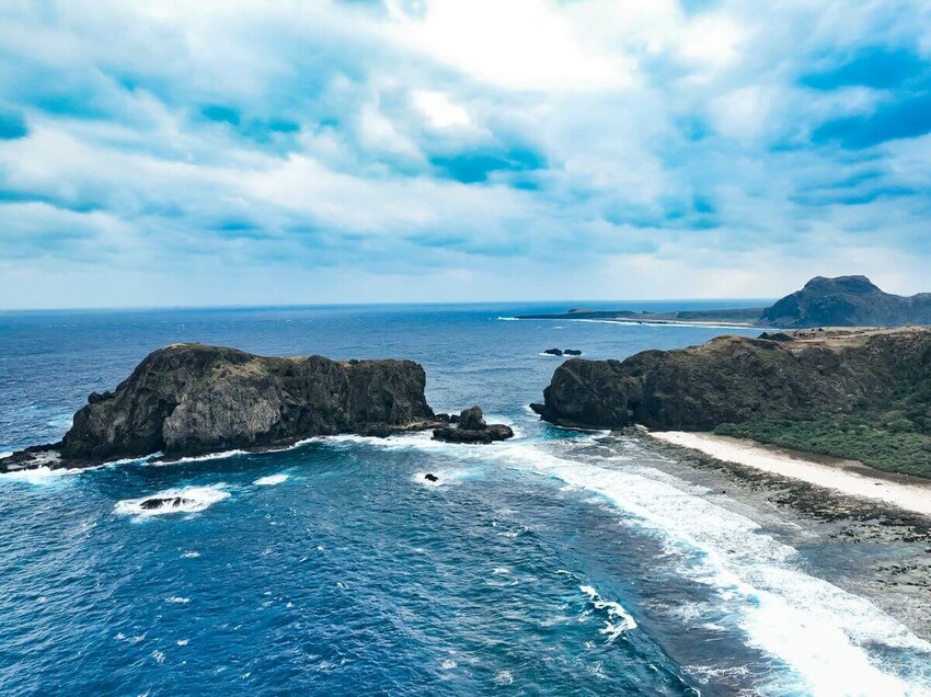 綠島美景哈巴狗與睡美人岩｜小長城可以遠眺的美景，綠島必訪