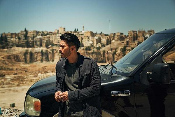 4-火線交涉_新聞稿照01_年度動作鉅獻《火線交涉》擊退《阿凡達》空降韓國票房冠軍！