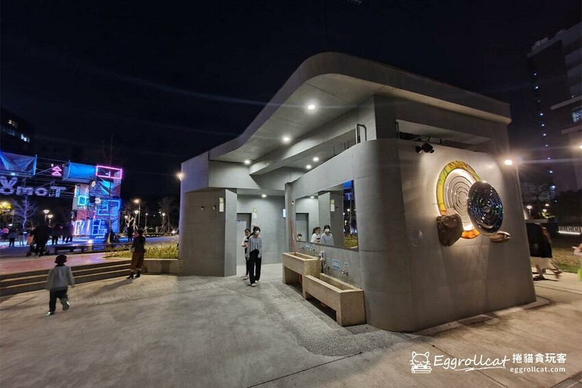 大港墘公園廁所