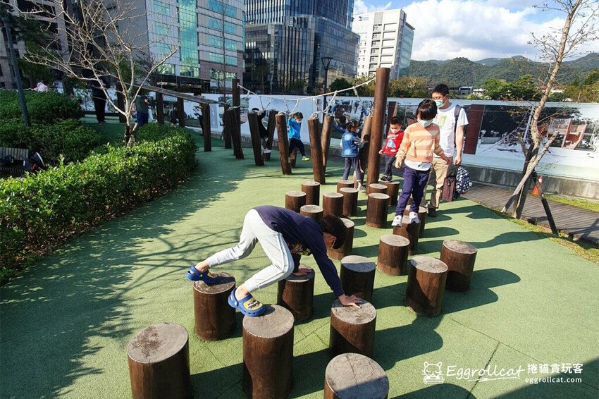 大港墘公園山訓遊戲場