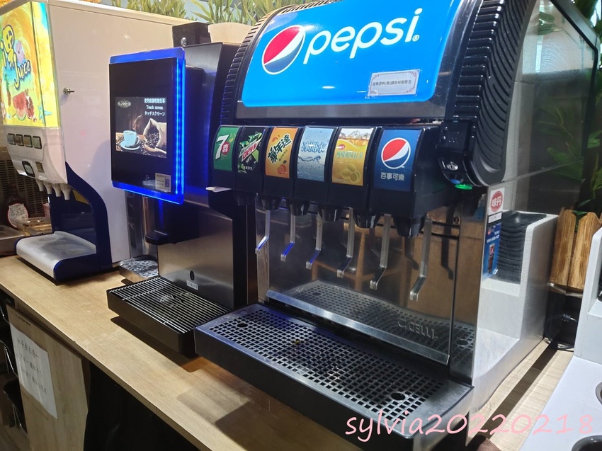 金大鋤壽喜燒,火烤兩吃。