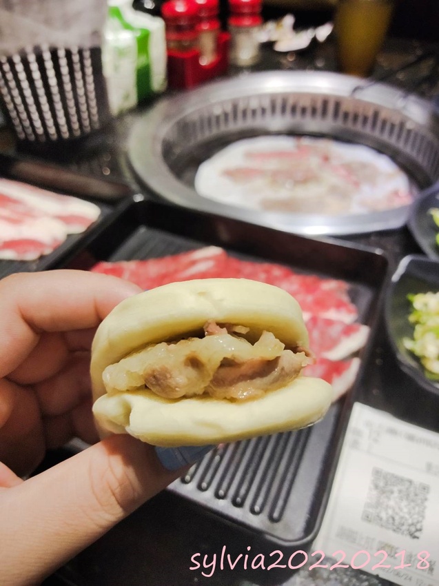 金大鋤壽喜燒,火烤兩吃。