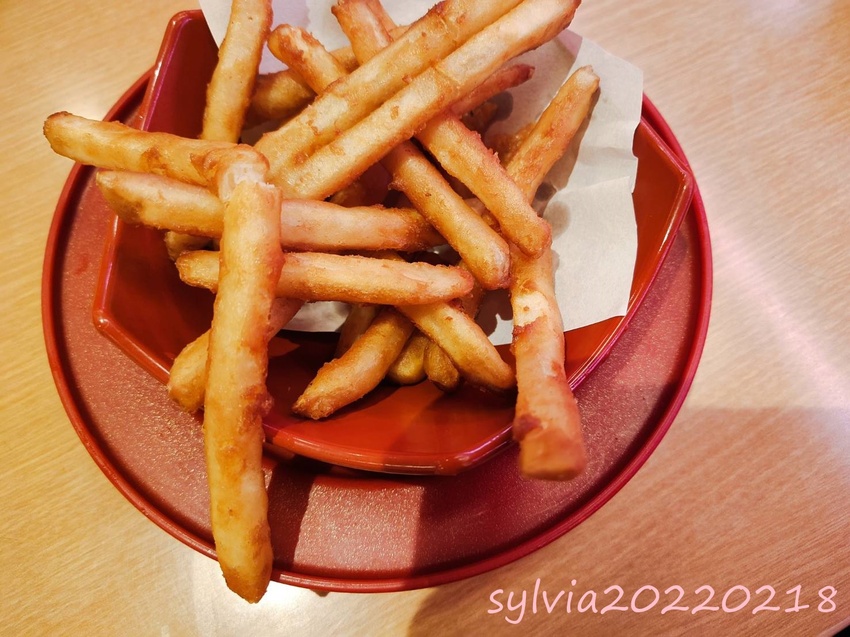 初訪，壽司郎，平價日式壽司。