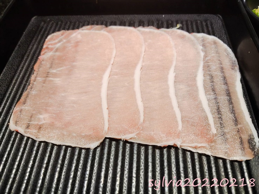 金大鋤壽喜燒,火烤兩吃。