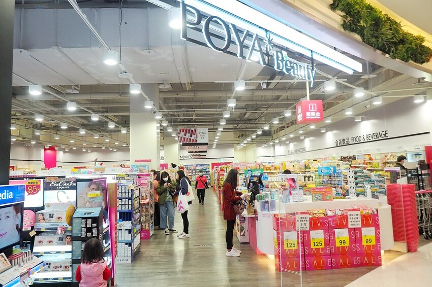 【桃園/中壢景點】情人節送禮免煩惱！大江購物中心市集好物一應俱全，盡享口福眼福，購好購滿購有食力！