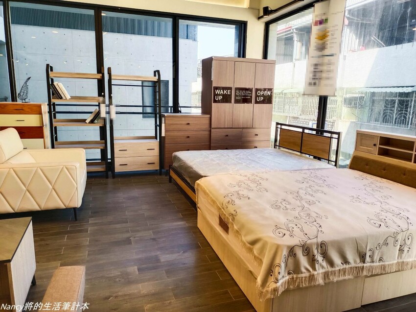 MIT台灣工廠製造直營批發、款式選擇多樣化、可客製化及全台連鎖配送專人服務~