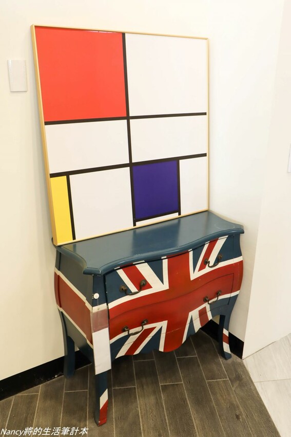 MIT台灣工廠製造直營批發、款式選擇多樣化、可客製化及全台連鎖配送專人服務~