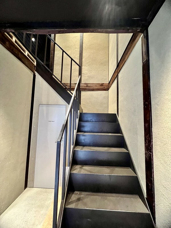 【亞洲,日本,京都】六角 藍瓶咖啡(Blue Bottle Coffee)讓百年歷史的「辻森自行車商會」變身成為老屋咖