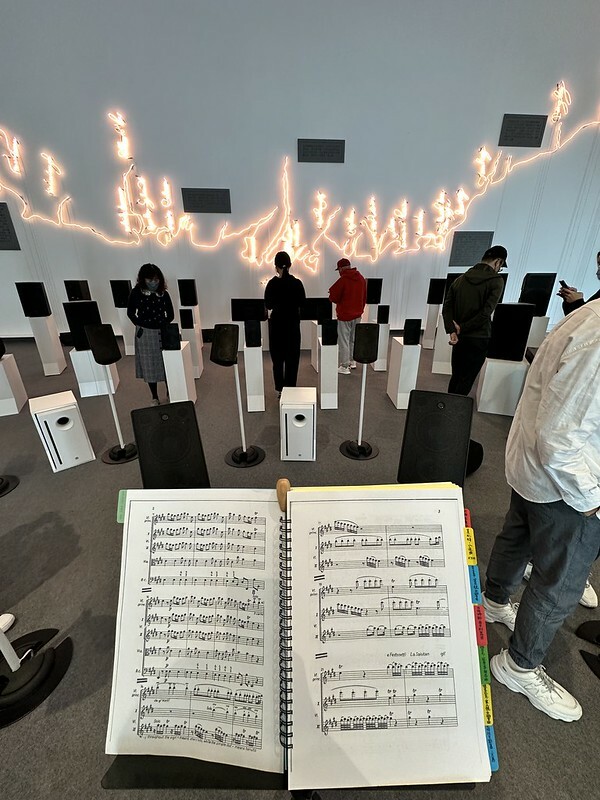 內惟藝術中心(neiwei arts center),白得好美麗,整個空間像是開放式的攝影棚,相信是網美們的樂園。