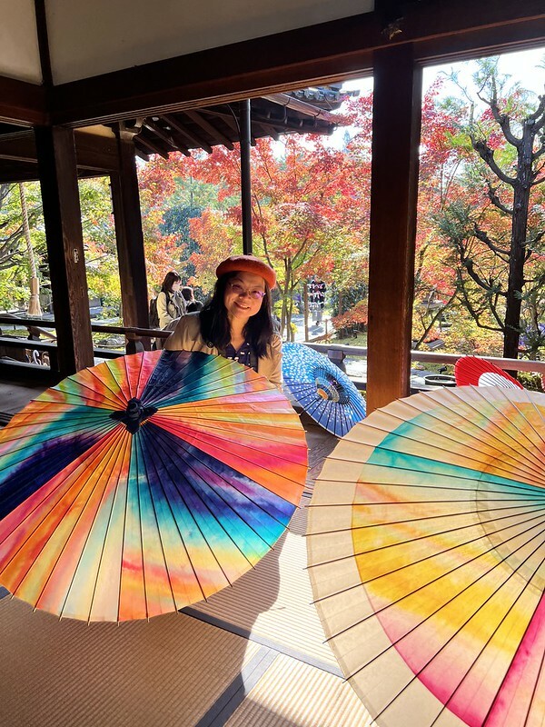 【亞洲，日本，京都】勝林寺（毘沙門堂勝林寺），超美的花手水舍，小巧的楓紅庭院，絕對是網美拍照聖地。（