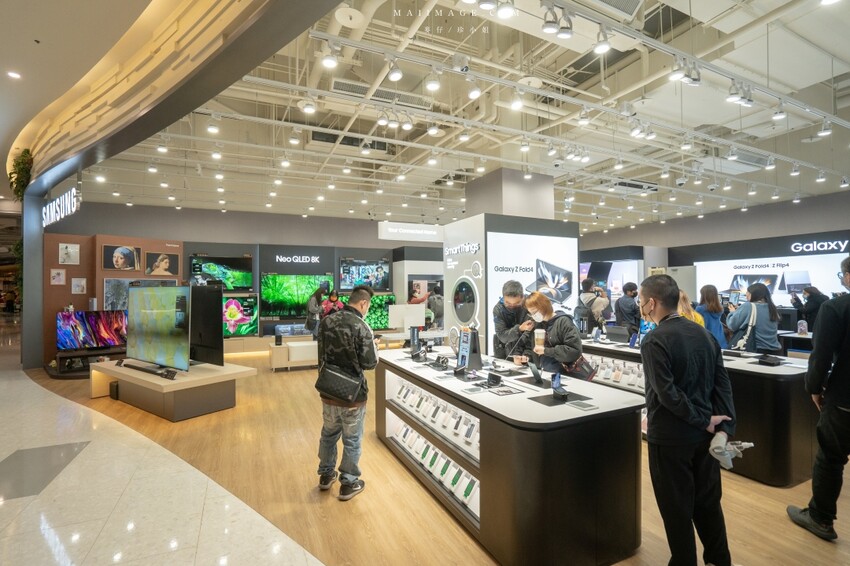 大江國際購物中心Metro walk～桃園青埔必逛購物中心，2023情人節餐廳推薦、桃園賀歲市集一定要帶全家來逛逛