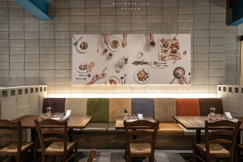 大江國際購物中心Metro walk～桃園青埔必逛購物中心，2023情人節餐廳推薦、桃園賀歲市集一定要帶全家來逛逛