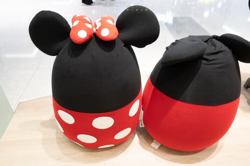 大江國際購物中心Metro walk～桃園青埔必逛購物中心，2023情人節餐廳推薦、桃園賀歲市集一定要帶全家來逛逛