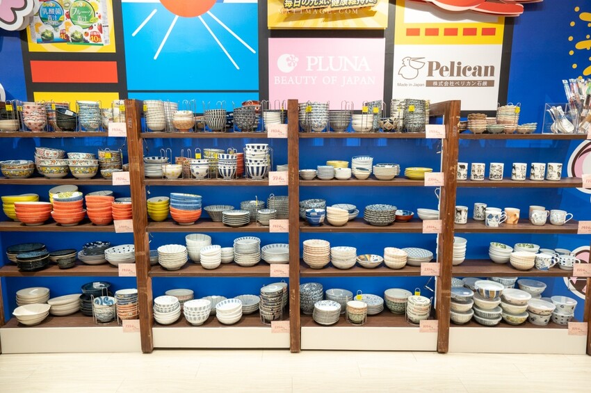 大江國際購物中心Metro walk～桃園青埔必逛購物中心，2023情人節餐廳推薦、桃園賀歲市集一定要帶全家來逛逛