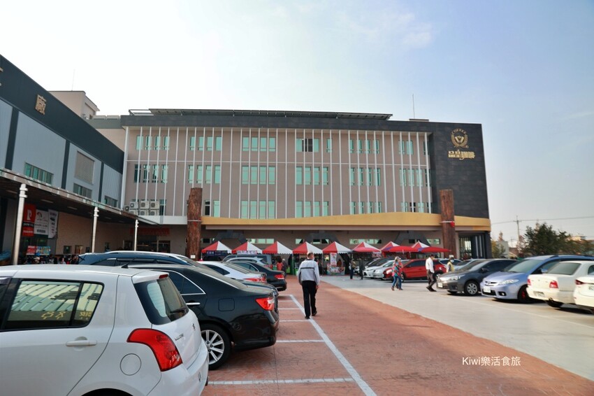 嘉義品皇咖啡觀光工廠｜嘉義景點免費門票，品皇咖啡觀光工廠大崙場，多款經典咖啡試喝