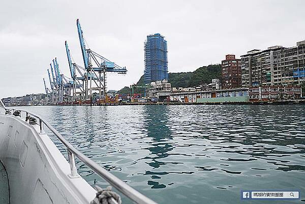 基隆一日遊行程推薦【北觀處掀風潮-聲漫數位藝術特展】湖海灣/情人湖/和平島地質公園-水路串聯遊基隆