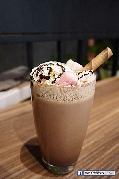 基隆一日遊行程推薦【北觀處掀風潮-聲漫數位藝術特展】湖海灣/情人湖/和平島地質公園-水路串聯遊基隆