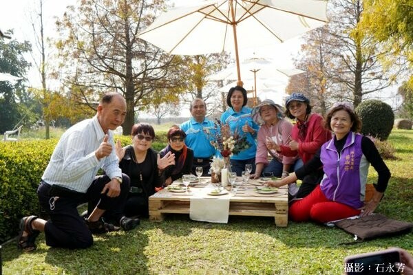 【彰化。旅遊】二林特色農業一日遊-拜訪釀酒葡萄與紅龍果的故鄉 - 鯨吞饞石