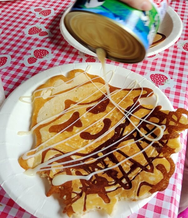 【台北內湖】東林草莓園．採草莓+果醬DIY+手繪鬆餅超促咪!