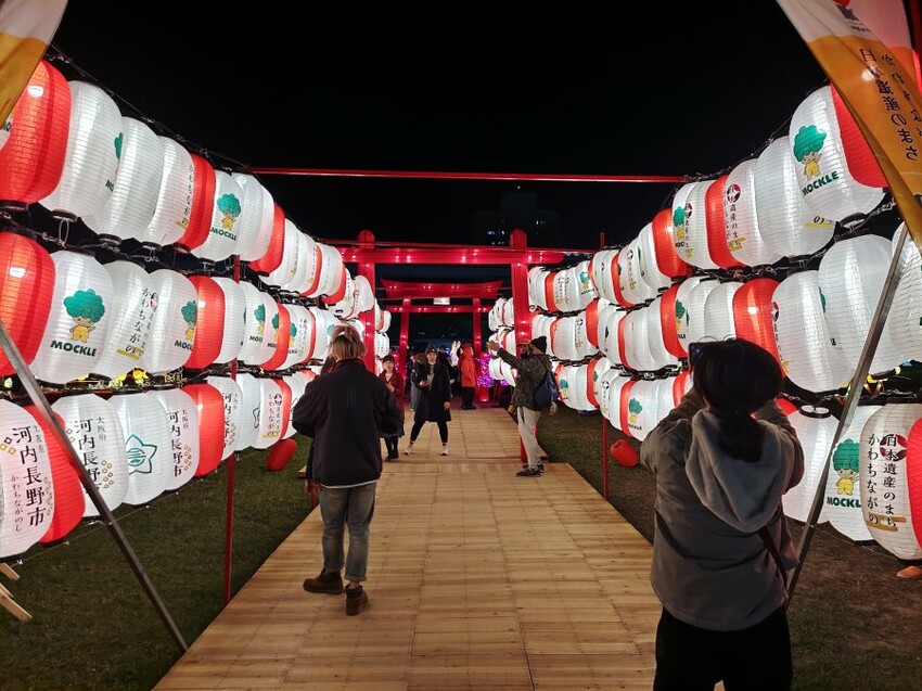 【2023新北燈會】8米高主燈太空兔超好拍!含交通停車、展演資訊!