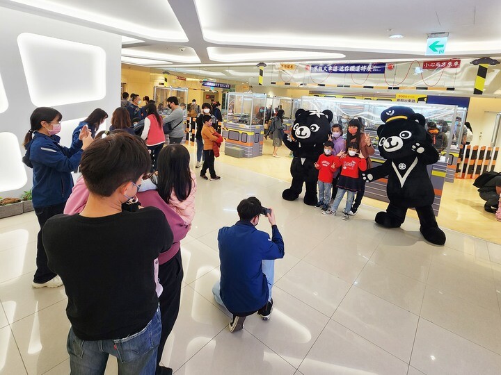 寒假火車遊-迷你鐵道特展 ≤臺灣鐵道模型=新竹站=到了!! 寒假火車遊-迷你鐵道特展 ≤臺灣鐵道模型=新竹站=到了!!