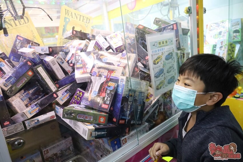 無檔板人氣爆棚好夾的娃娃機店，還有30元夾物金免費拿