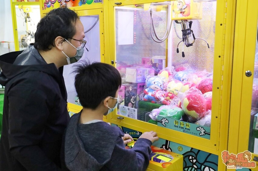 無檔板人氣爆棚好夾的娃娃機店，還有30元夾物金免費拿