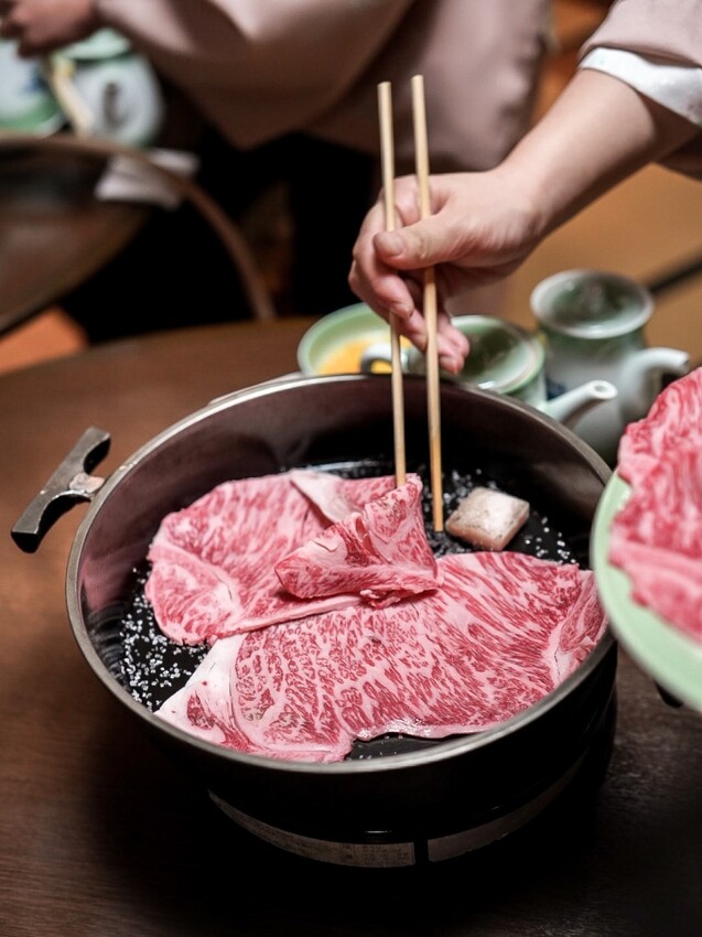 京都｜鴨川邊的關西風味老店！壽喜燒 モリタ屋