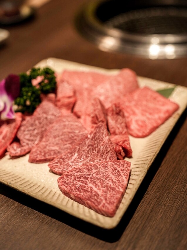 大阪｜高級國產黑毛和牛燒肉推薦！燒肉 月島屋