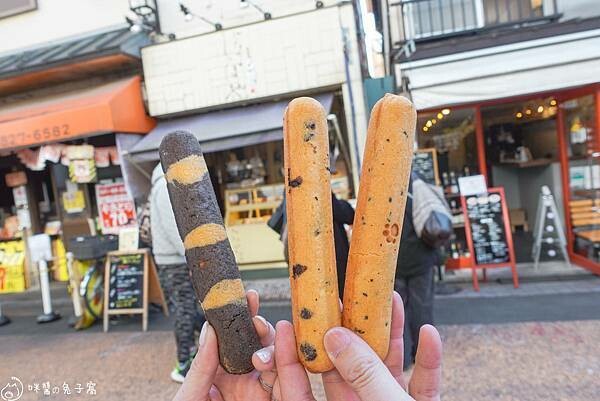 DSC08615 (2) DSC08615 (2)