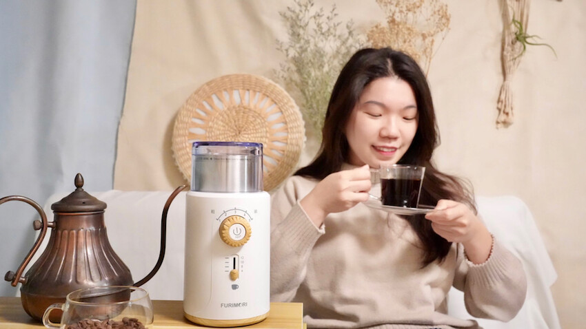 [開箱] 日本富力森電動咖啡磨豆機 使用心得｜10秒快速輕鬆磨咖啡豆！