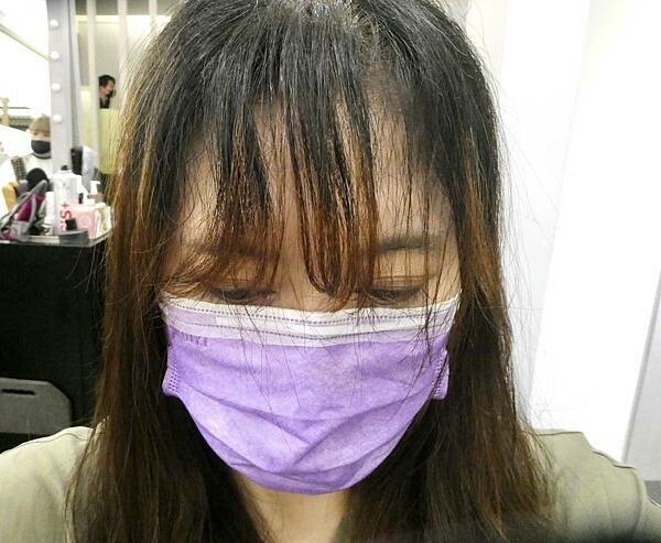 板橋府中染髮推薦/居髮廊-板橋店/阿丹設計師親自打造Jessica質感髮色/修剪瀏海/網美質感光澤秀髮